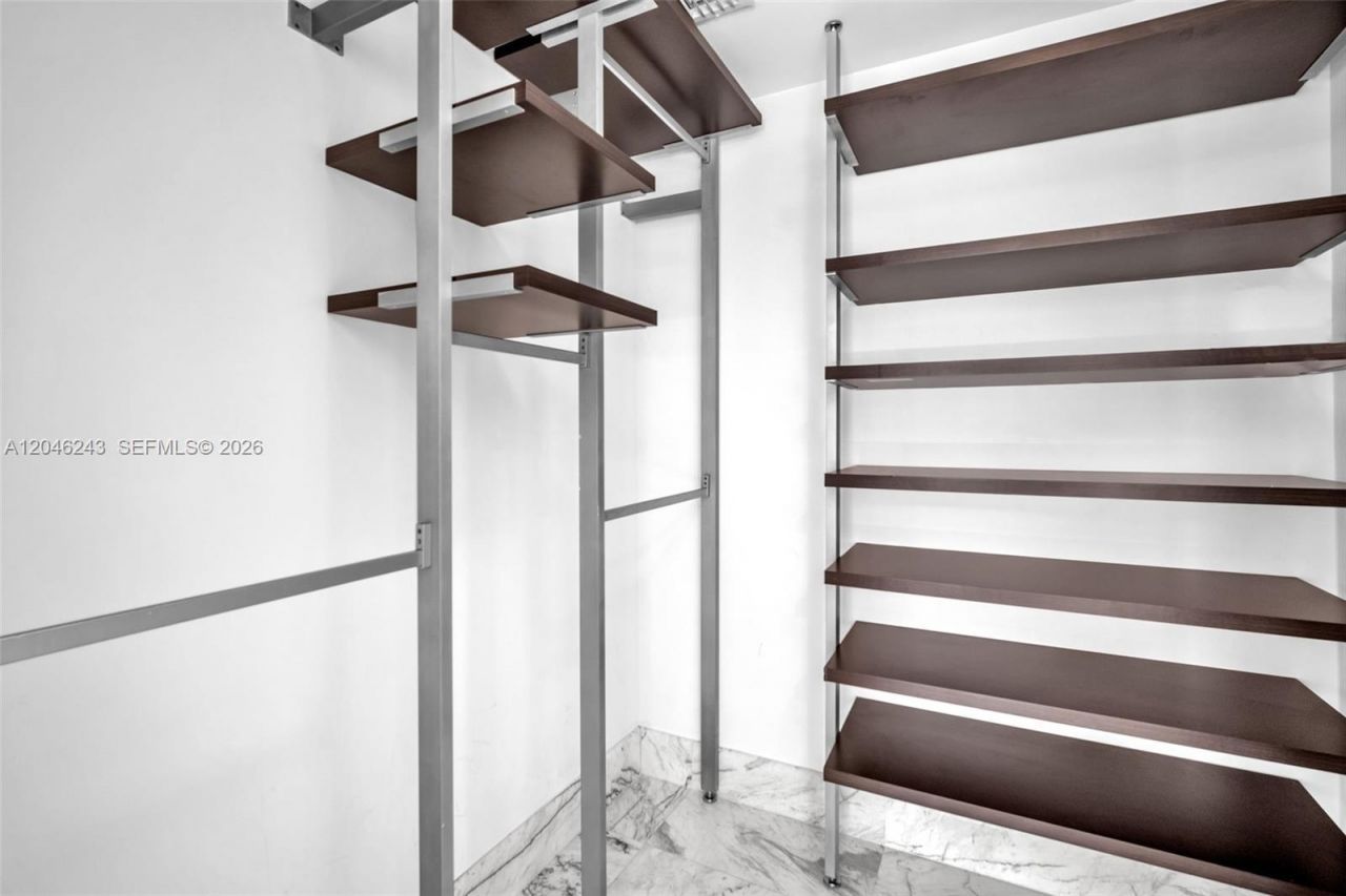 200 Biscayne Boulevard Way , Unit 509, Miami, FL 33131 Photo