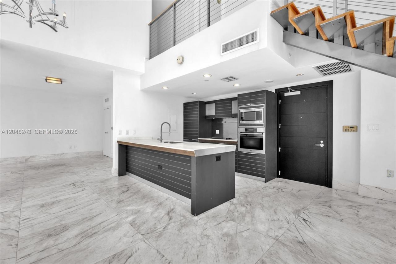 200 Biscayne Boulevard Way , Unit 509, Miami, FL 33131 Photo