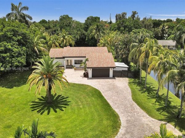 11460 SW 1st Ct , Plantation, FL 33325