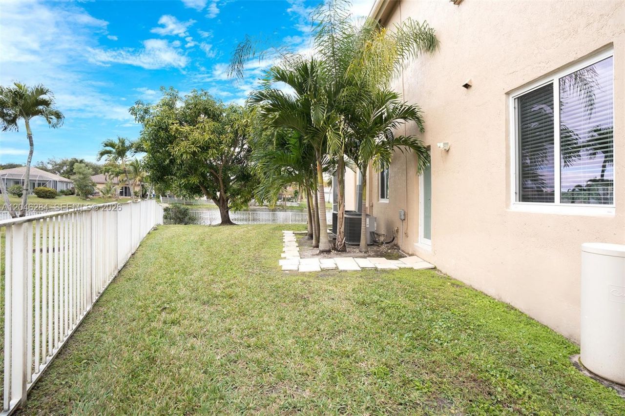 2901 SW 133rd Ave, Miramar, FL 33027 Photo