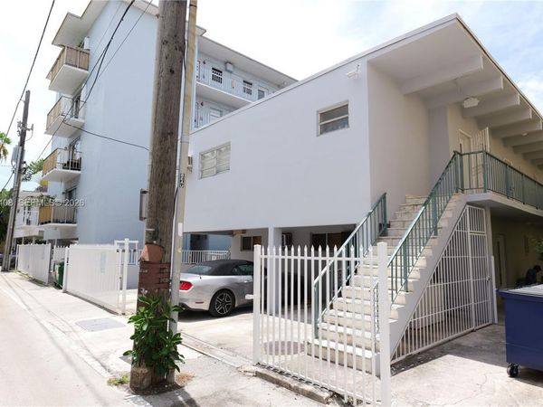 1245 Pennsylvania Ave, Unit 8, Miami Beach, FL 33139