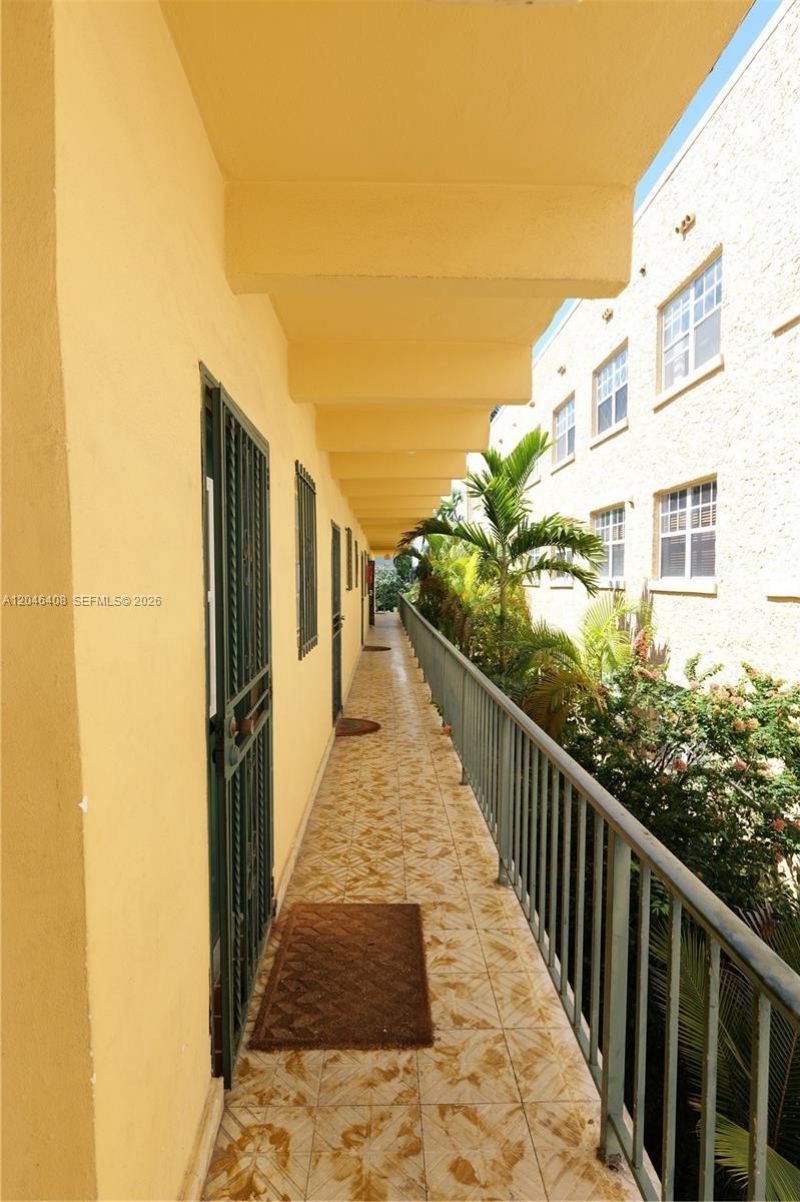 1245 Pennsylvania Ave, Unit 8, Miami Beach, FL 33139 Photo