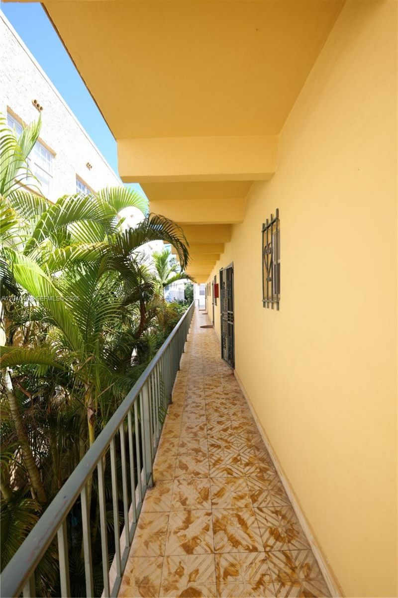 1245 Pennsylvania Ave, Unit 8, Miami Beach, FL 33139 Photo