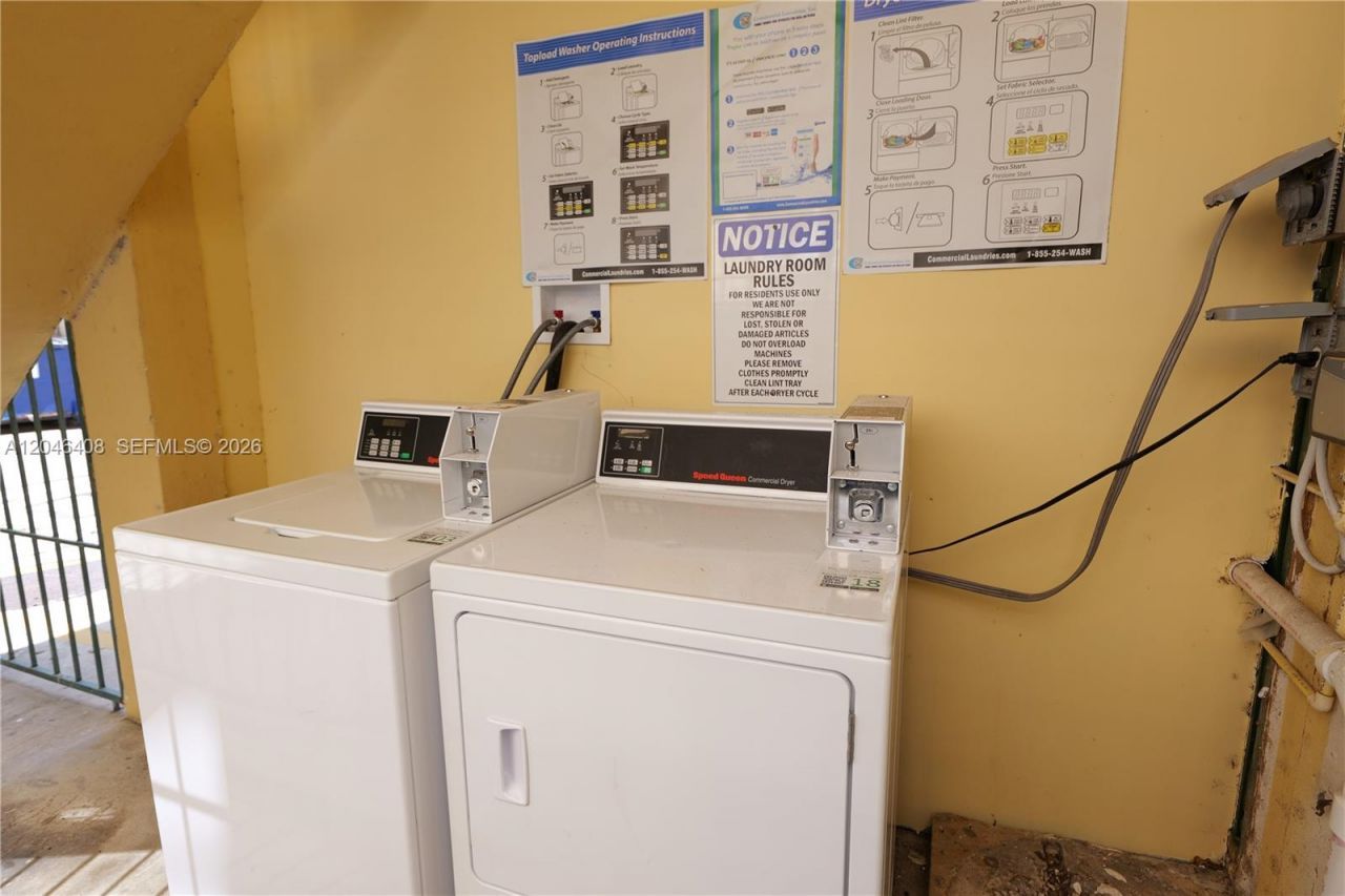 1245 Pennsylvania Ave, Unit 8, Miami Beach, FL 33139 Photo