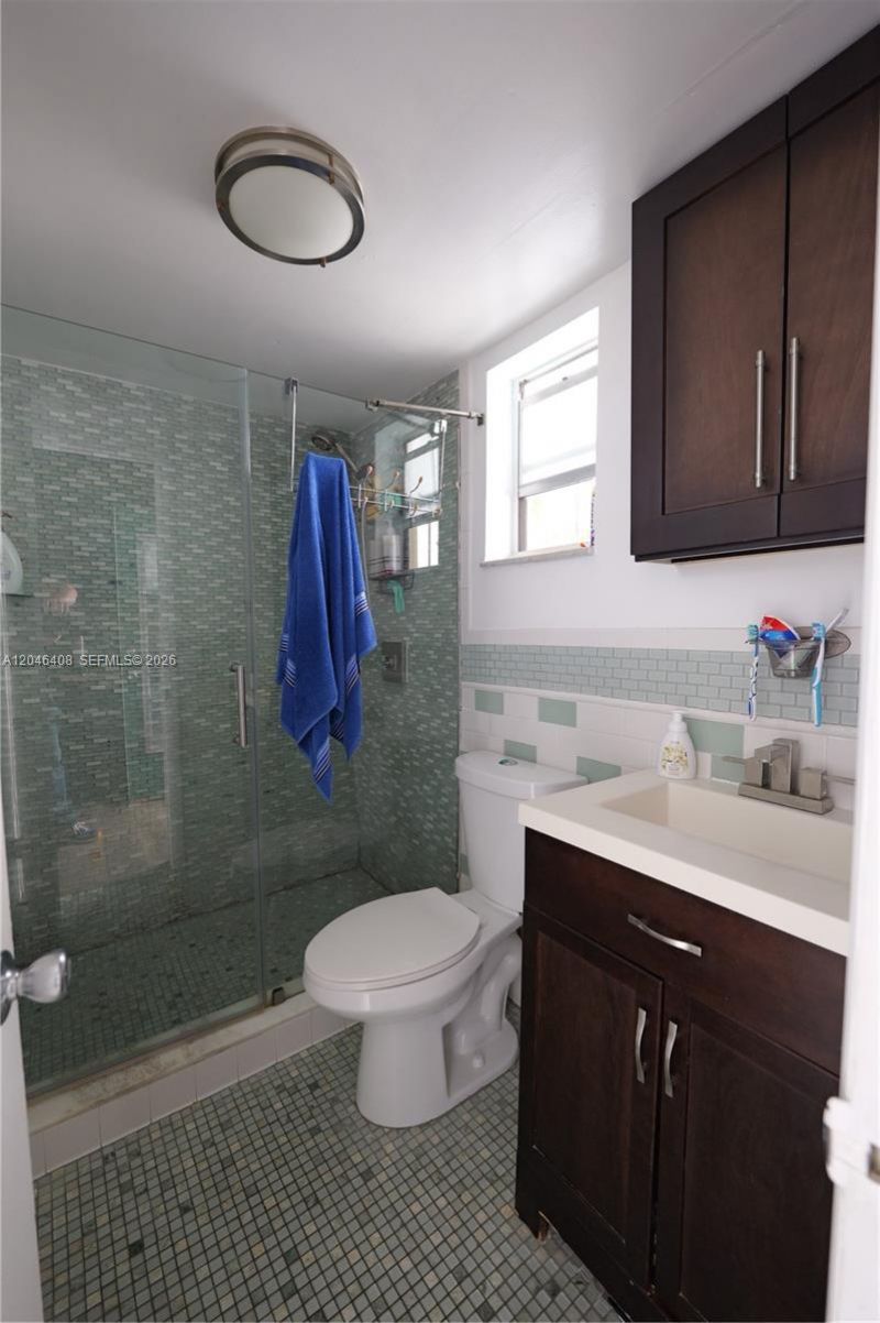 1245 Pennsylvania Ave, Unit 8, Miami Beach, FL 33139 Photo