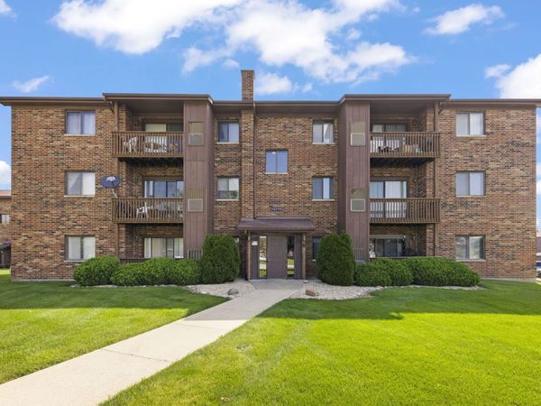 15719 Peggy Lane , Unit 1, Oak Forest, IL 60452