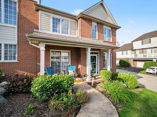 10621 Dani Lane , Unit 40621, Orland Park, IL 60462