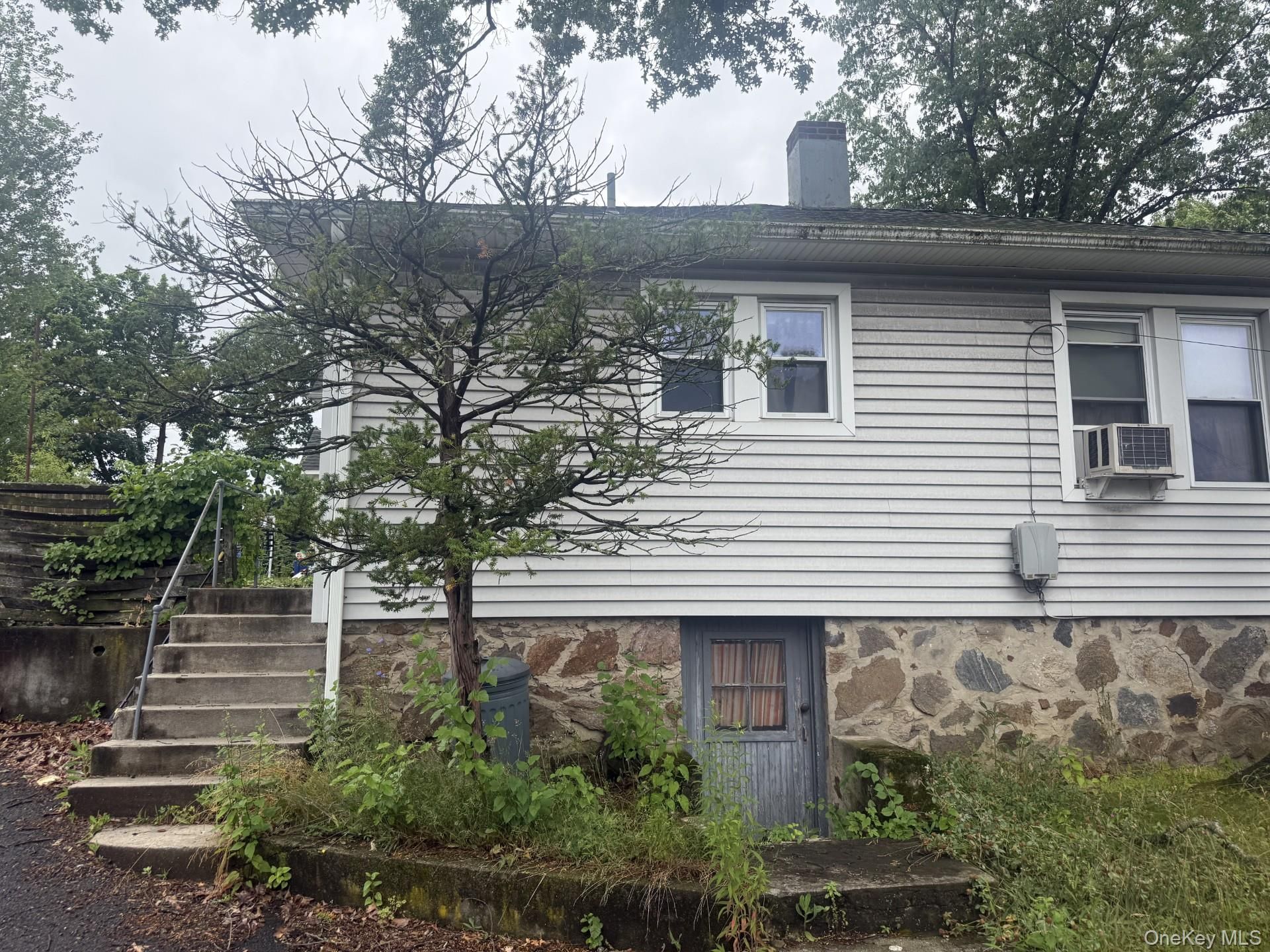 26 N Goodwin Avenue, Elmsford, NY 10523 Main Photo