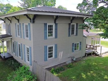 31 Hollister Street, Dundee, NY 14837