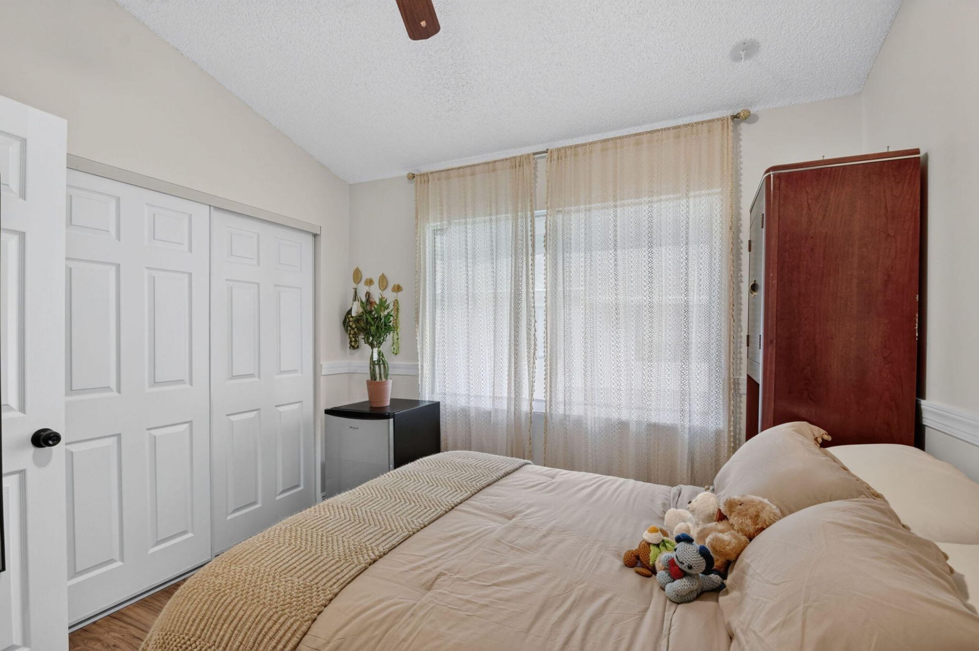 907 Harbour Pointe Way, Greenacres, FL 33413 Photo