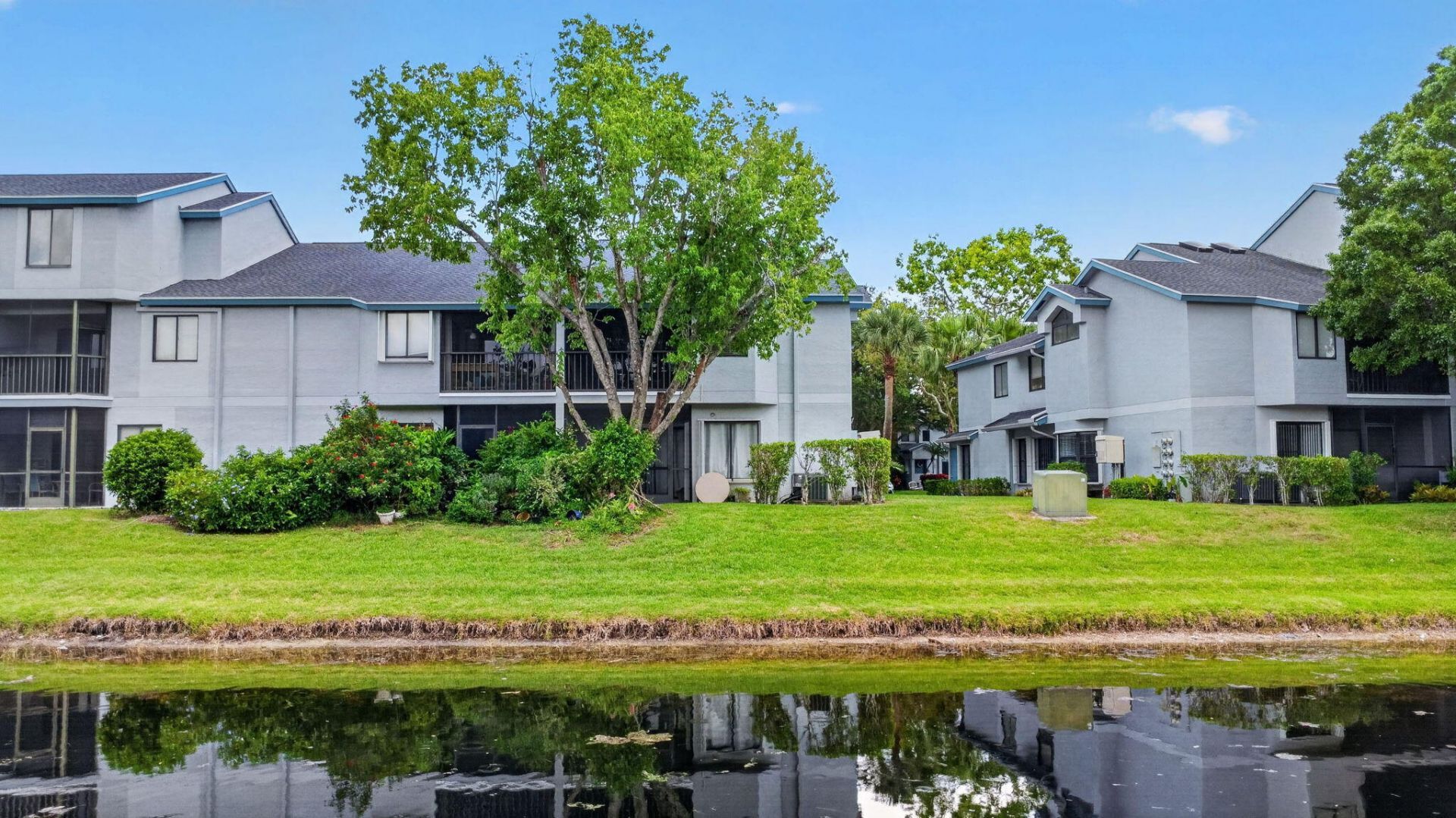 907 Harbour Pointe Way, Greenacres, FL 33413 Photo