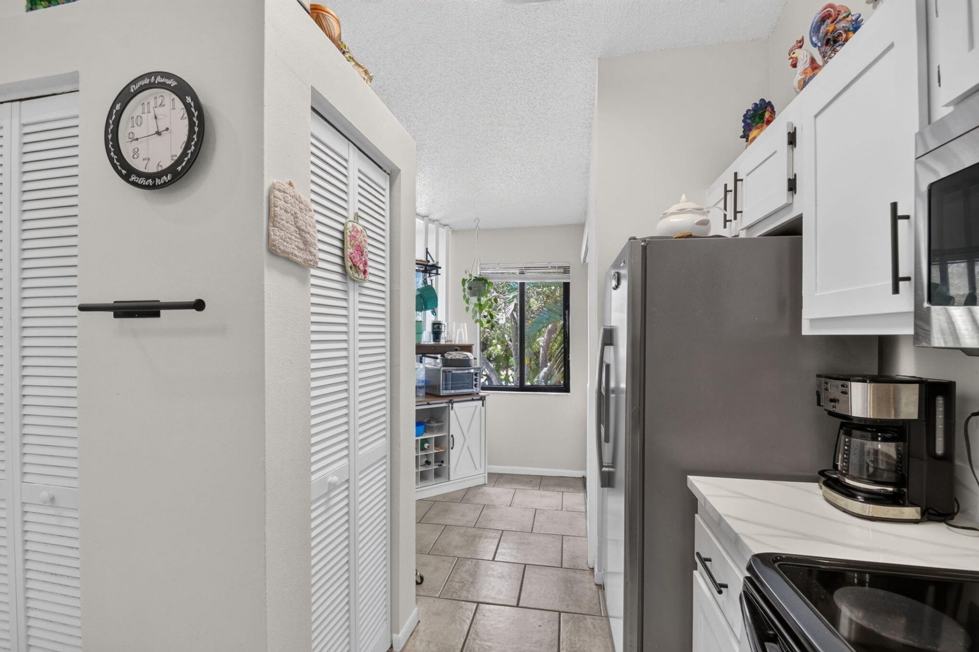 907 Harbour Pointe Way, Greenacres, FL 33413 Photo