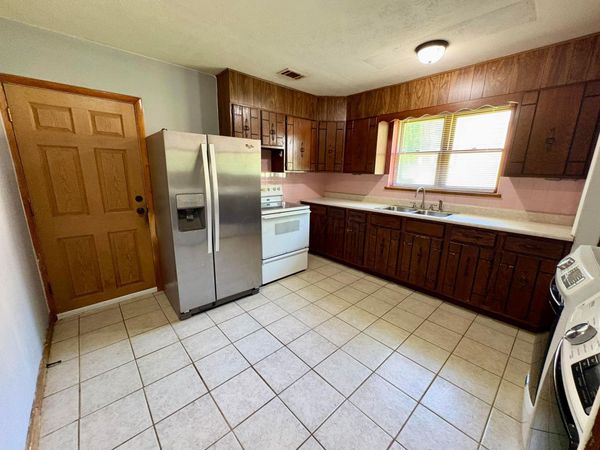 871 Baird Street , Unit B, Logan, OH 43138