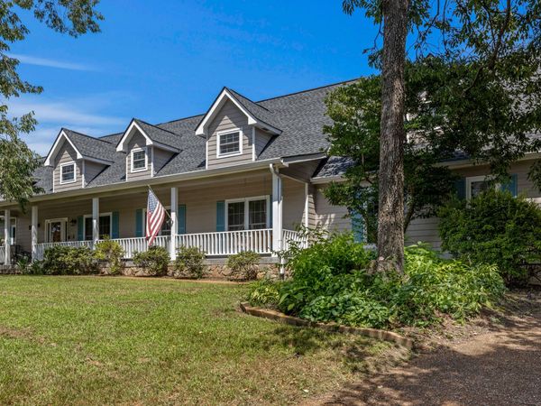 8518 Nesting Trail, Ooltewah, TN 37363