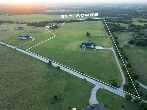 10602 Indian Trail, Sanger, TX 76266