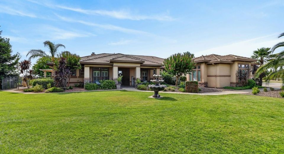 9899 Trailhead Ct, Wilton, CA 95693 Photo
