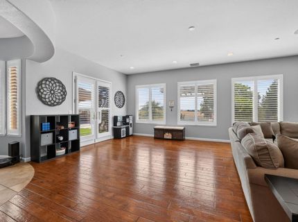 9899 Trailhead Ct, Wilton, CA 95693 Photo