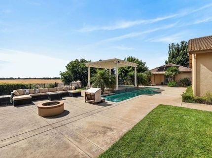 9899 Trailhead Ct, Wilton, CA 95693 Photo