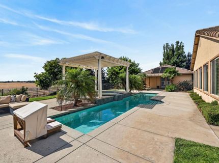 9899 Trailhead Ct, Wilton, CA 95693 Photo
