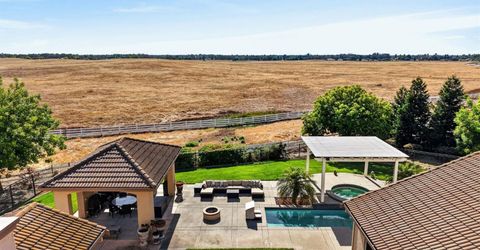 9899 Trailhead Ct, Wilton, CA 95693 Photo