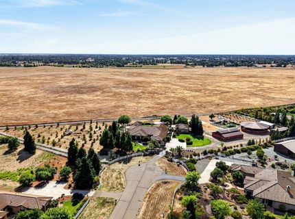 9899 Trailhead Ct, Wilton, CA 95693 Photo