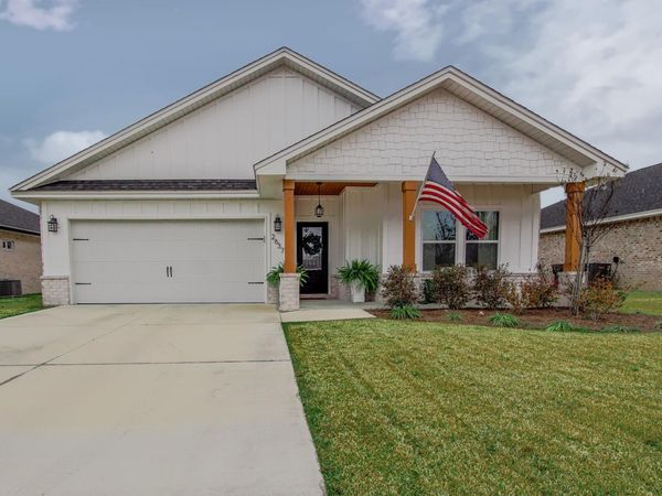 2637 Outlaws Way , Panama City, FL 32405