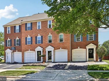 26084 LANDS END DRIVE, CHANTILLY, VA 20152