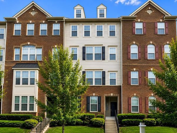 42110 WINNING GLORY DRIVE, ALDIE, VA 20105