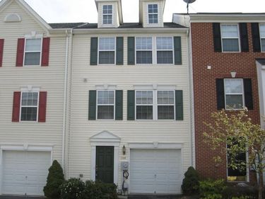 108 MONTICELLO SQUARE , WINCHESTER, VA 22602