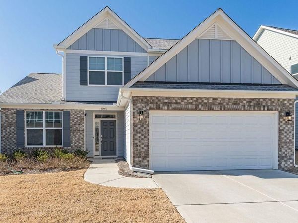 604 Redfish Way , Hoschton, GA 30548