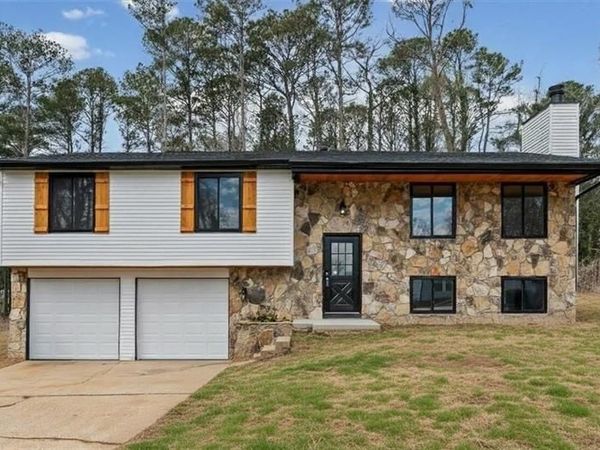 5191 Stone Trace , Stone Mountain, GA 30083