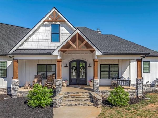 2392 Welcome Road, Roopville, GA 30170