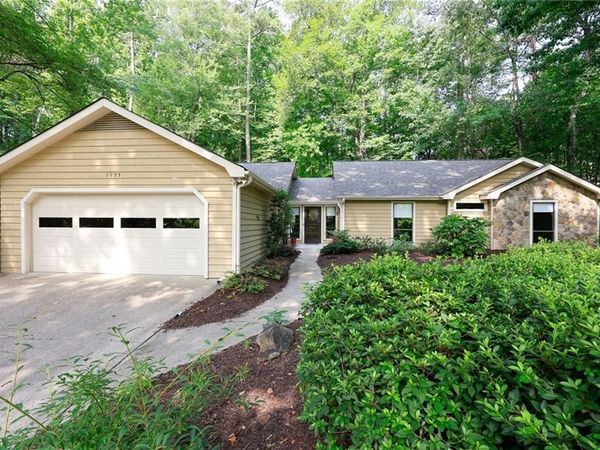 1955 Hitching Post Lane , Marietta, GA 30068
