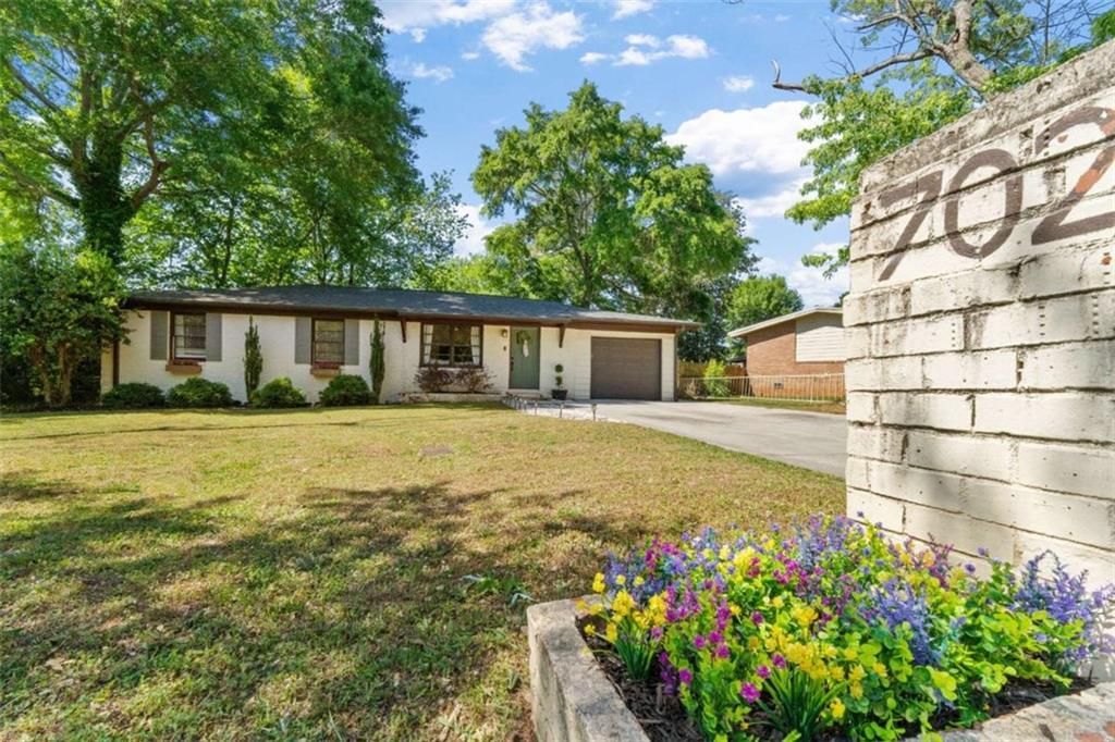 702 Burbank Drive, Smyrna, GA 30080 Main Photo