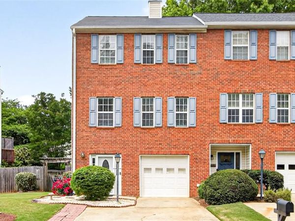 2484 Stonegate Drive NW, Acworth, GA 30101