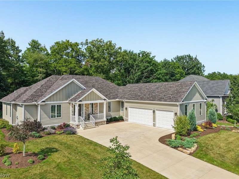 6856 Kyle Ridge Pointe, Canfield, OH 44406 Photo 1
