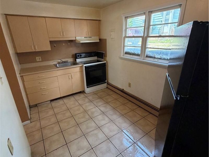 3055 Hadley Avenue, Unit 2, Liberty, OH 44505 Photo 4