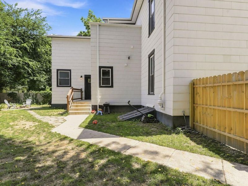 4607 Erie Avenue, Cincinnati, OH 45227 Photo 4