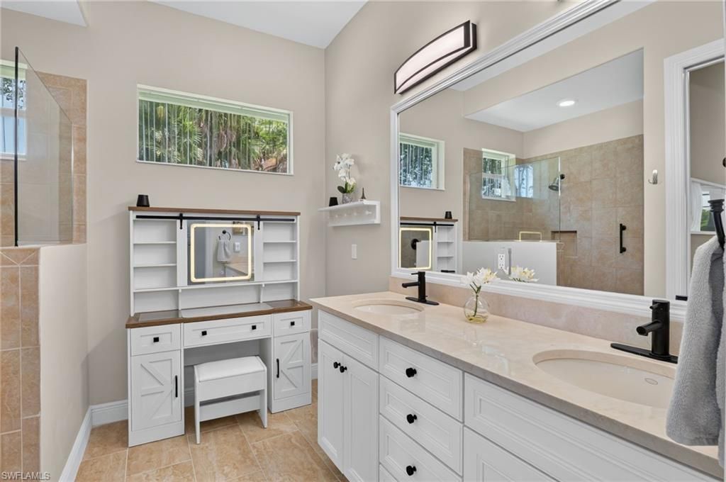 6062 Divot Ct , Naples, FL 34113 Photo