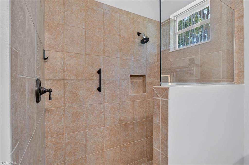 6062 Divot Ct , Naples, FL 34113 Photo
