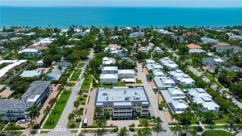 666 3rd St S, Unit 304, Naples, FL 34102 Photo