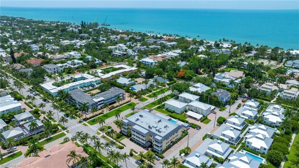 666 3rd St S, Unit 304, Naples, FL 34102 Photo