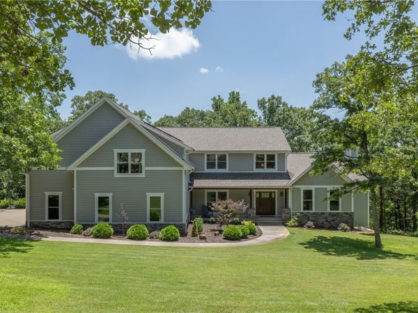 2357 N Fox Trail , Fayetteville, AR 72703