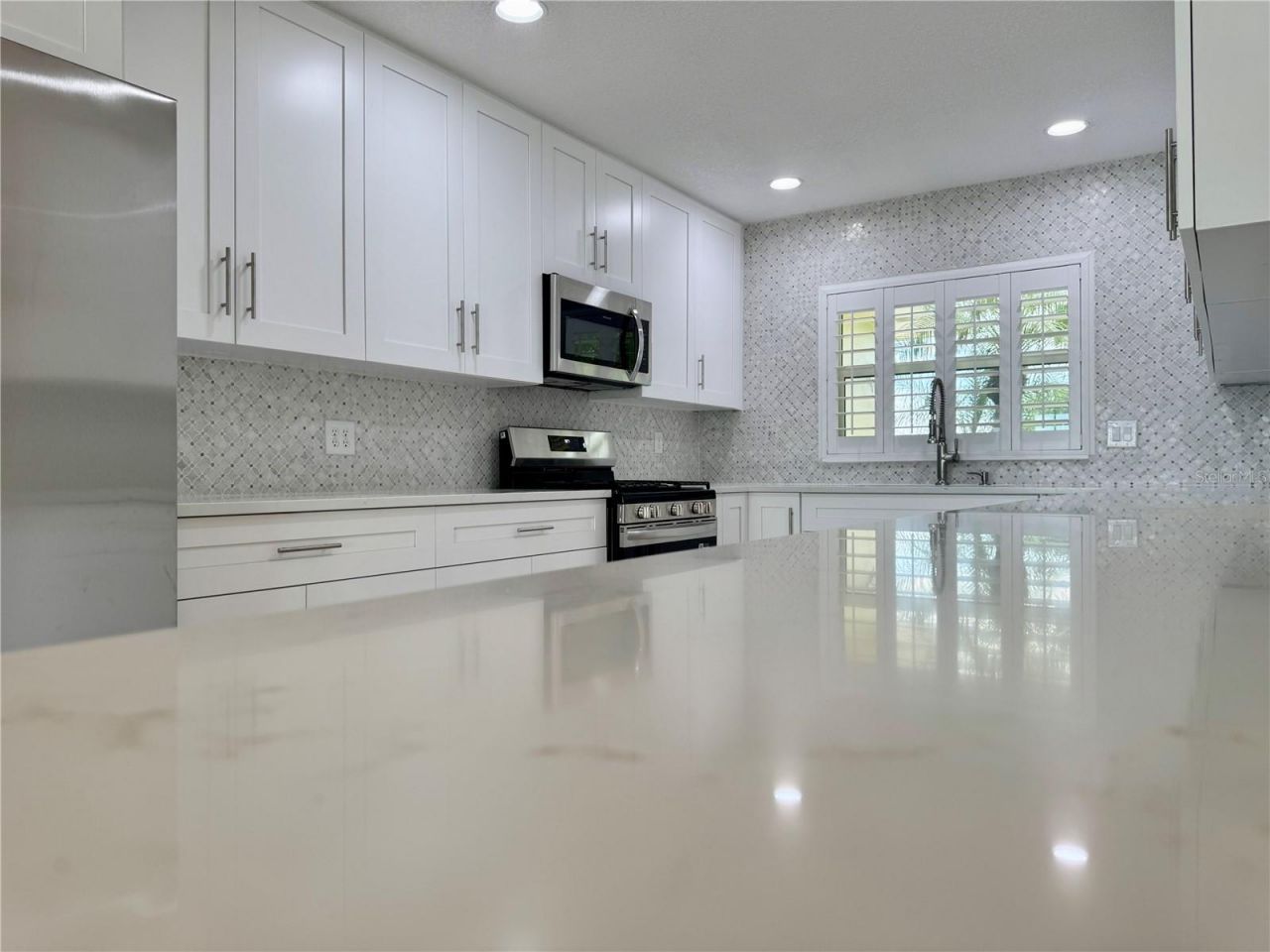 902 Oakwood Drive, Largo, FL 33770 Photo
