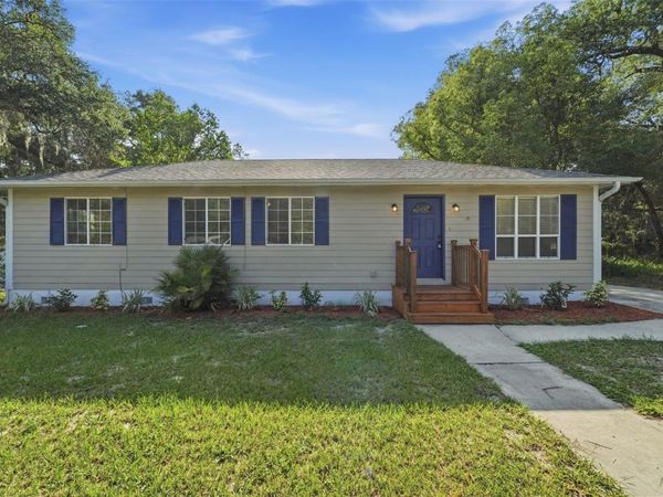 451 S BLUE LAKE AVENUE , DELAND, FL 32724