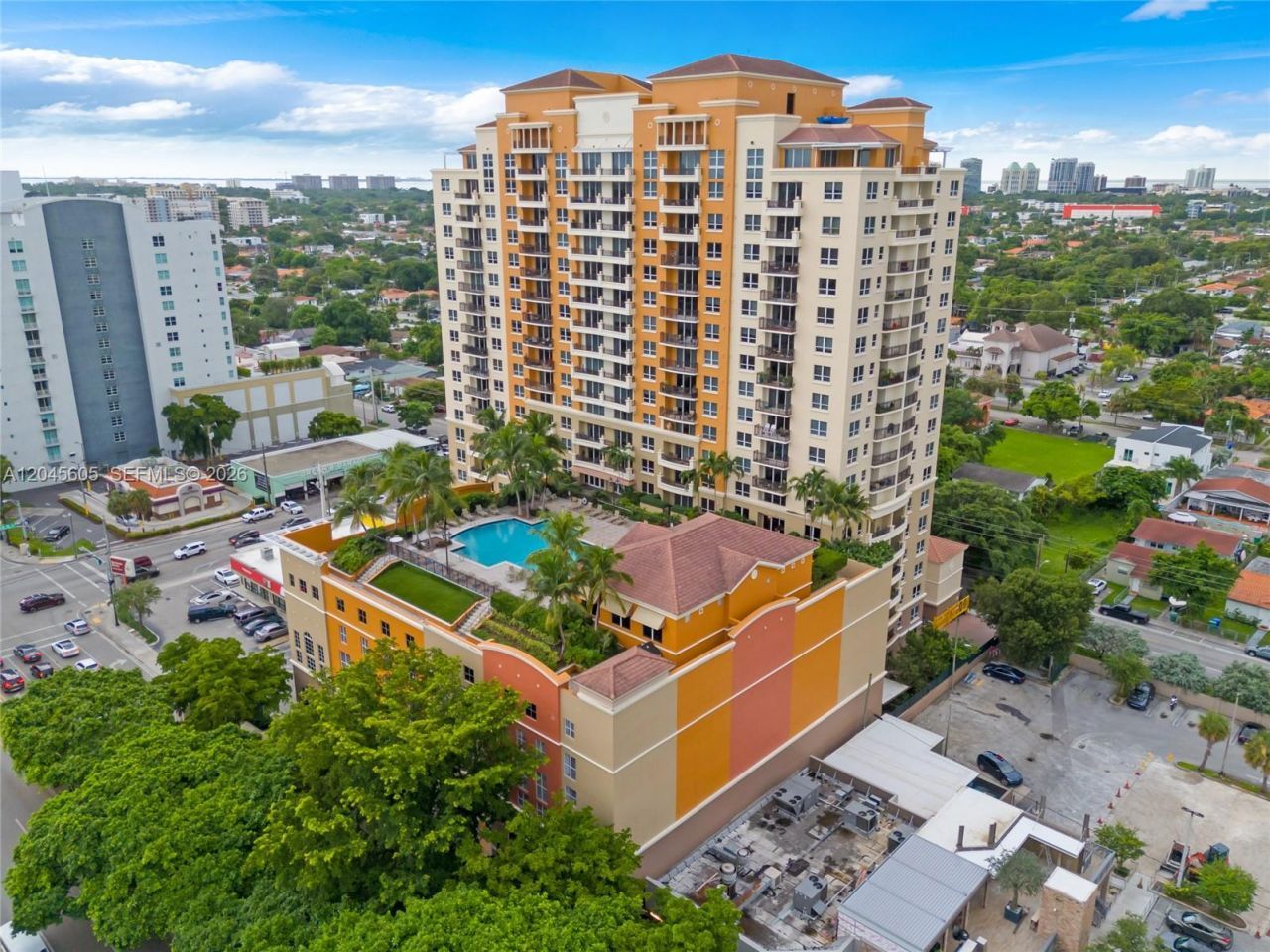 3232 SW 22nd Ter , Unit 804, Miami, FL 33145 Photo