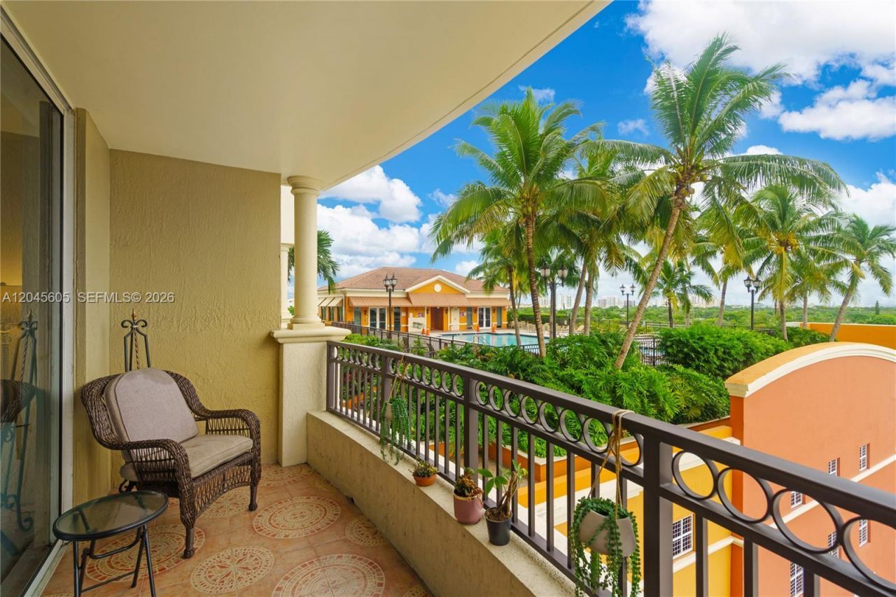 3232 SW 22nd Ter , Unit 804, Miami, FL 33145 Photo