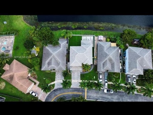 449 SE 31st Ave , Homestead, FL 33033