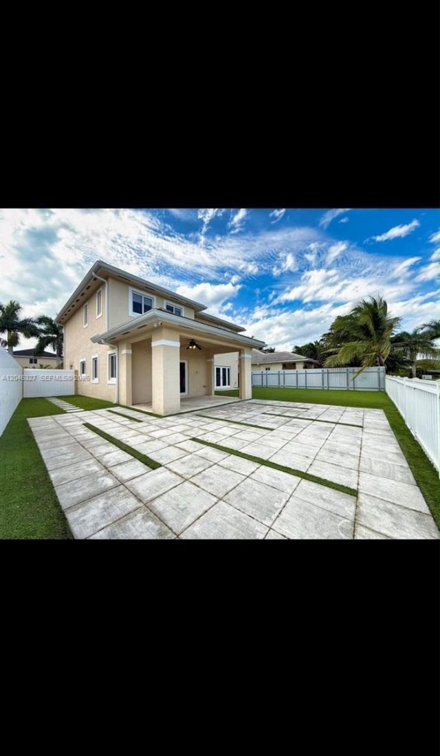 449 SE 31st Ave, Homestead, FL 33033 Photo