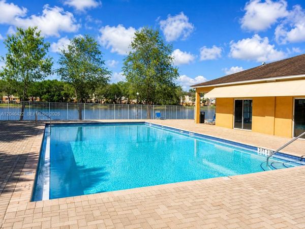3660 N 56th Ave , Unit 609, Hollywood, FL 33021